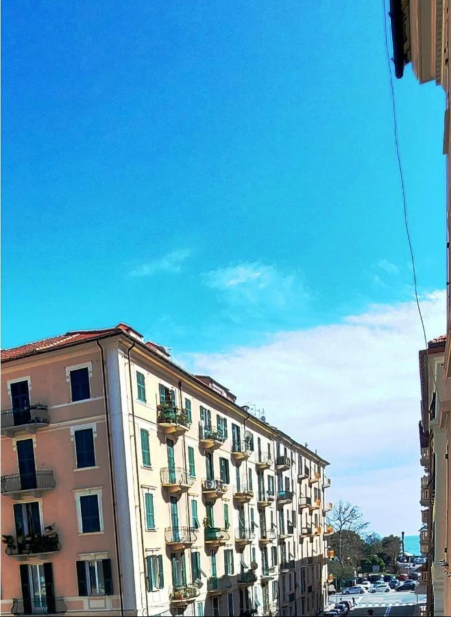 Ca' Mariuccia. Appartamento A Un Passo Dal Mare ซาโวนา ภายนอก รูปภาพ