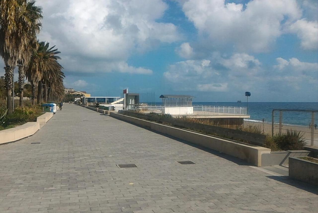 Ca' Mariuccia. Appartamento A Un Passo Dal Mare ซาโวนา ภายนอก รูปภาพ